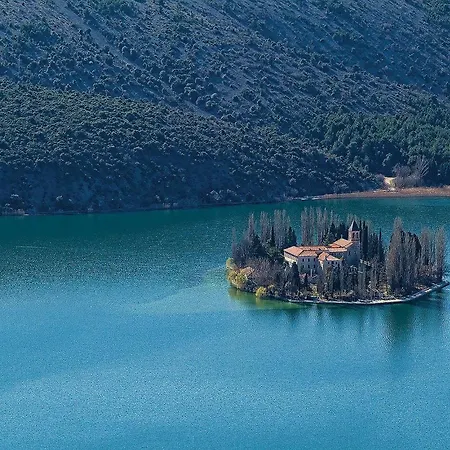 Obala Morinje I * Jadrtovac