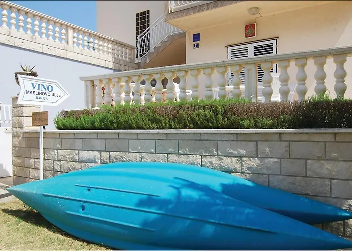 Obala Morinje I * Jadrtovac